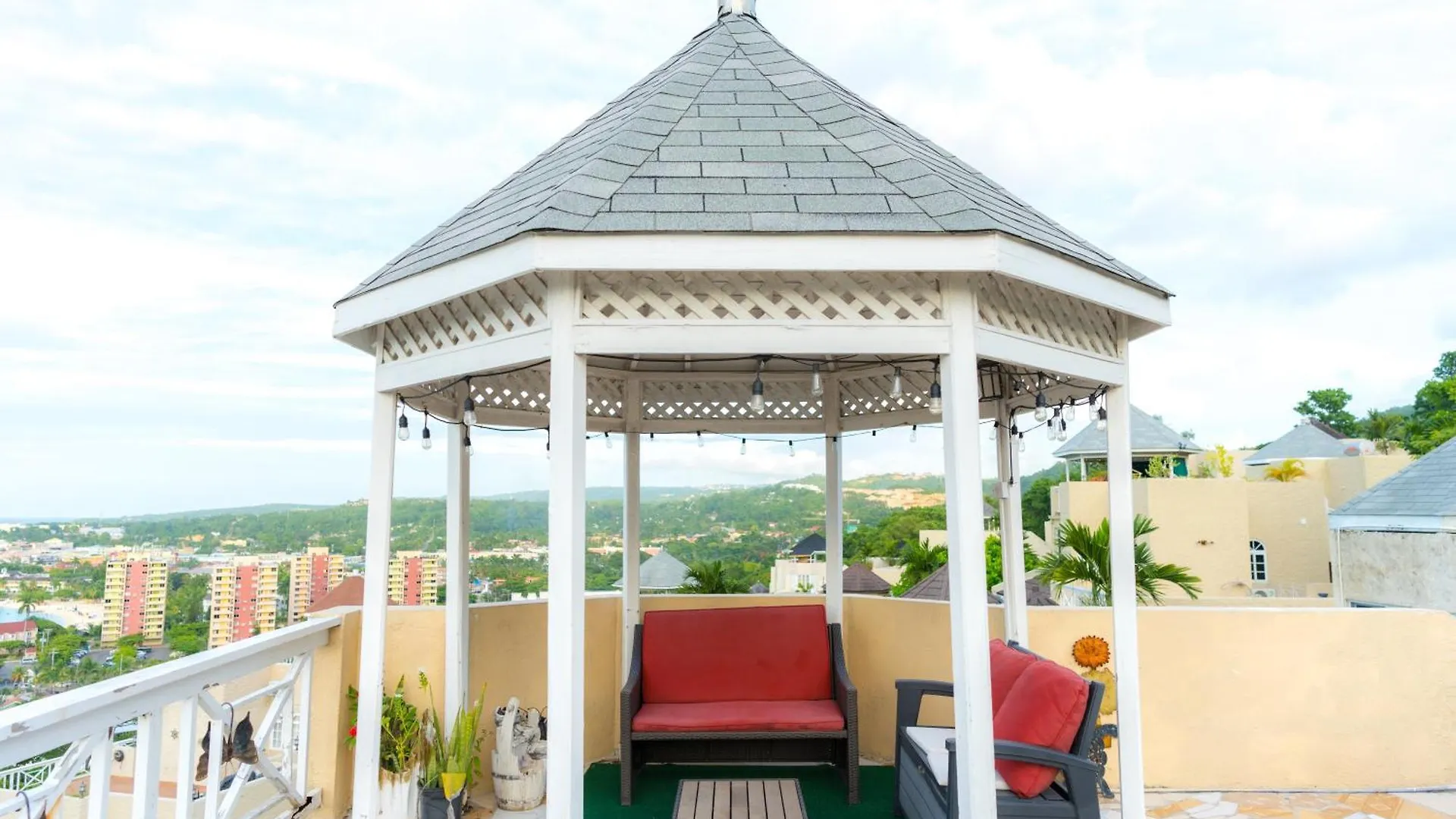 Columbus Heights A5 Apartment Ocho Rios Jamaica